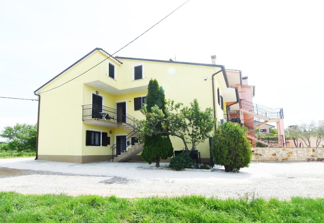 Apartman Barkunada ボドニャン エクステリア 写真