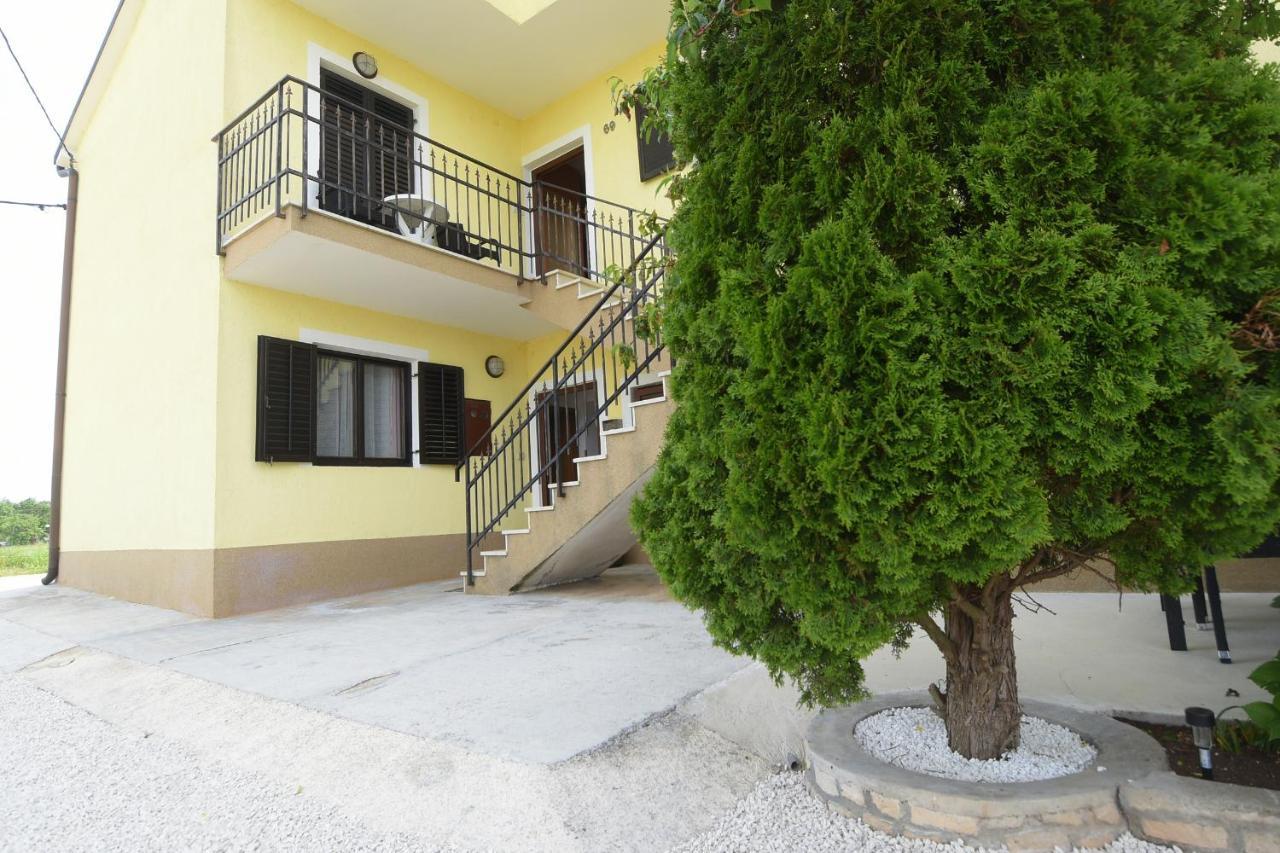 Apartman Barkunada ボドニャン エクステリア 写真